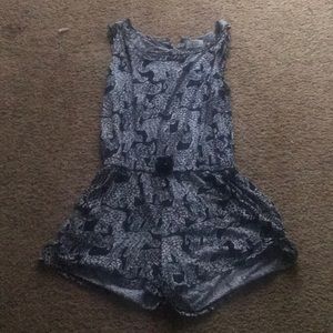 Girls elephant romper.